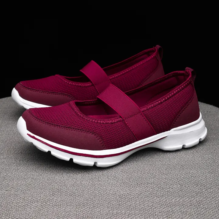 supportive walking shoes womens