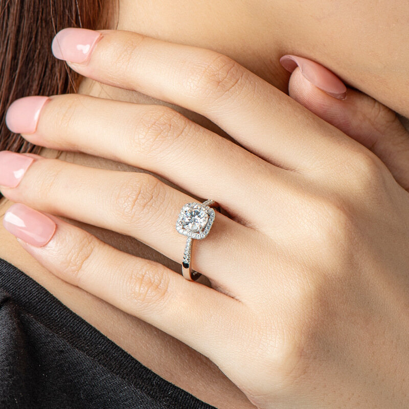 Classic Laboratory Diamond Square Ring 1 Carat D Moissanite Passes Diamond Testing S925 Silver High Grade Jewelry Wedding Ring Engagement Ring Women's Gift