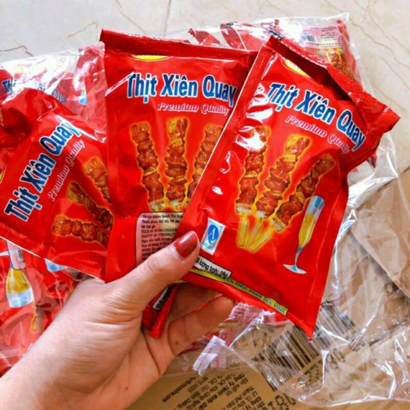 Bịch 20 gói snack thịt xiên quay giòn