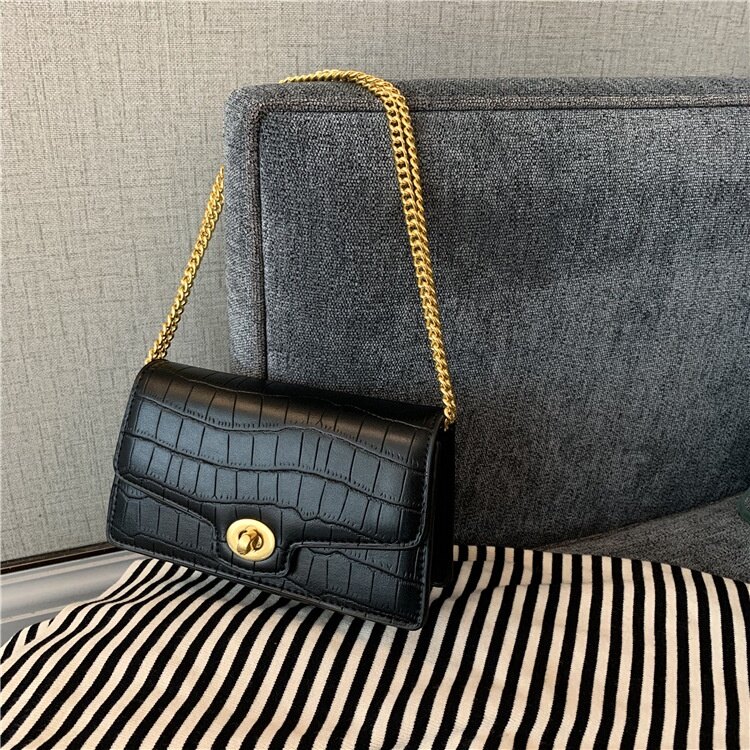 IELGY Temperament chain armpit bag simple lock one shoulder messenger bag crocodile pattern small square bag