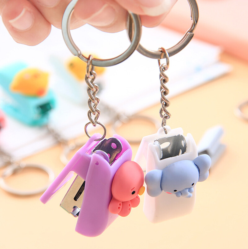 Động vật hoạt hình dập ghim nhỏ dễ thương xách tay stapler keychain dụng cụ nẹp viền vải túi sắp xếp hồ sơ văn phòng phẩm nguồn cung cấp sinh viên trường học