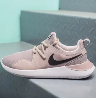 air force 1 mens womens difference