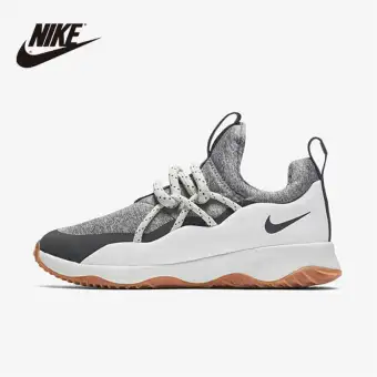 nike hiking shoes womens
