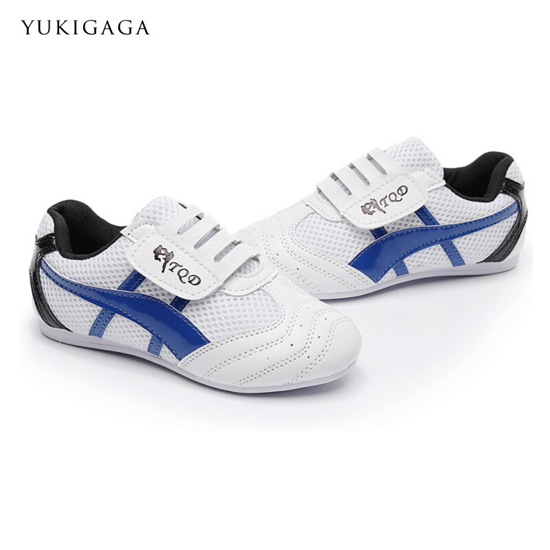 tai chi shoes for wide feet