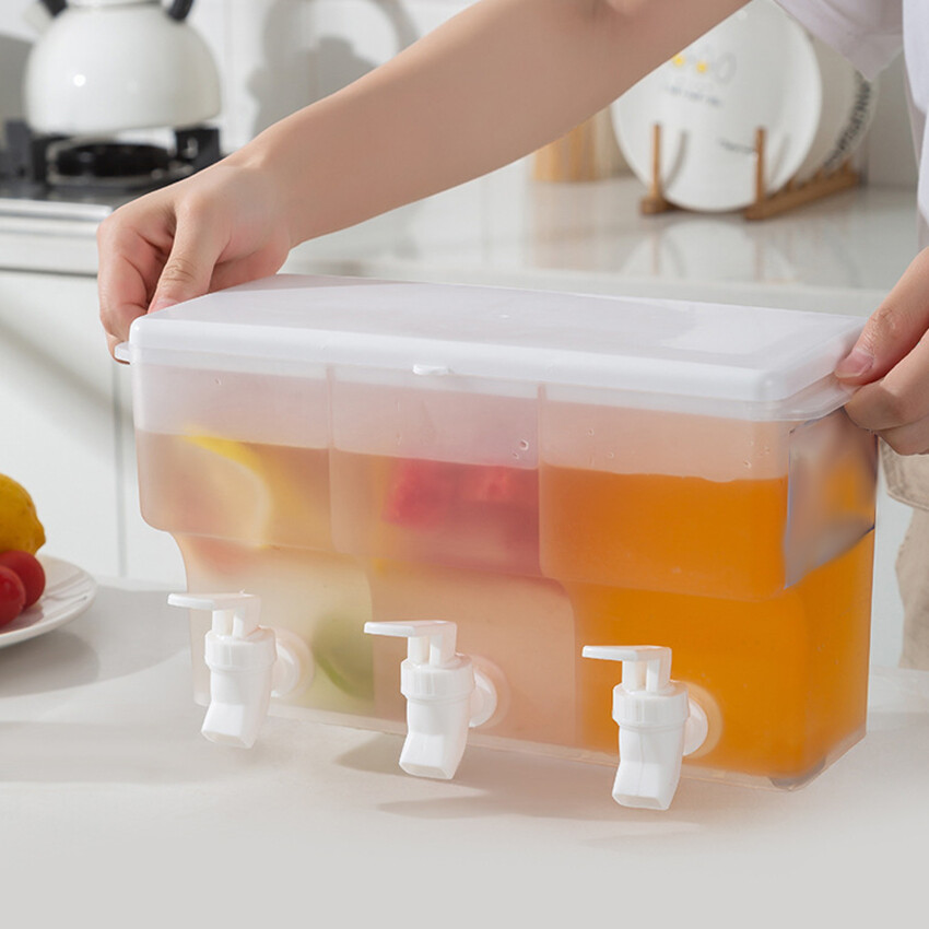 3.5L Large-capacity refrigerator cold kettle with faucet three-capacity lemonade juice plastic cold water bucket