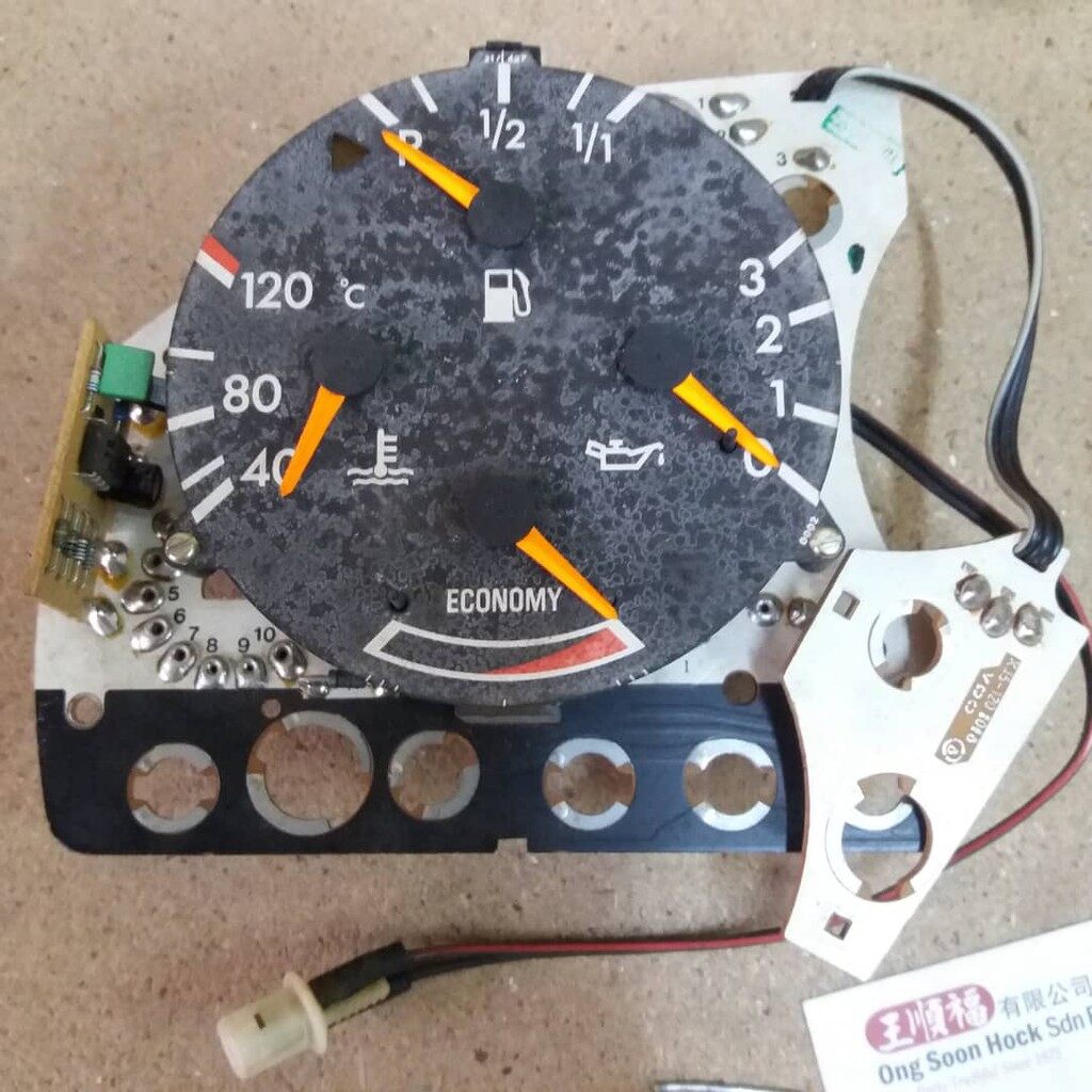 Mercedes W124 230E VDO Tacho Instrument Cluster 124 542 0801