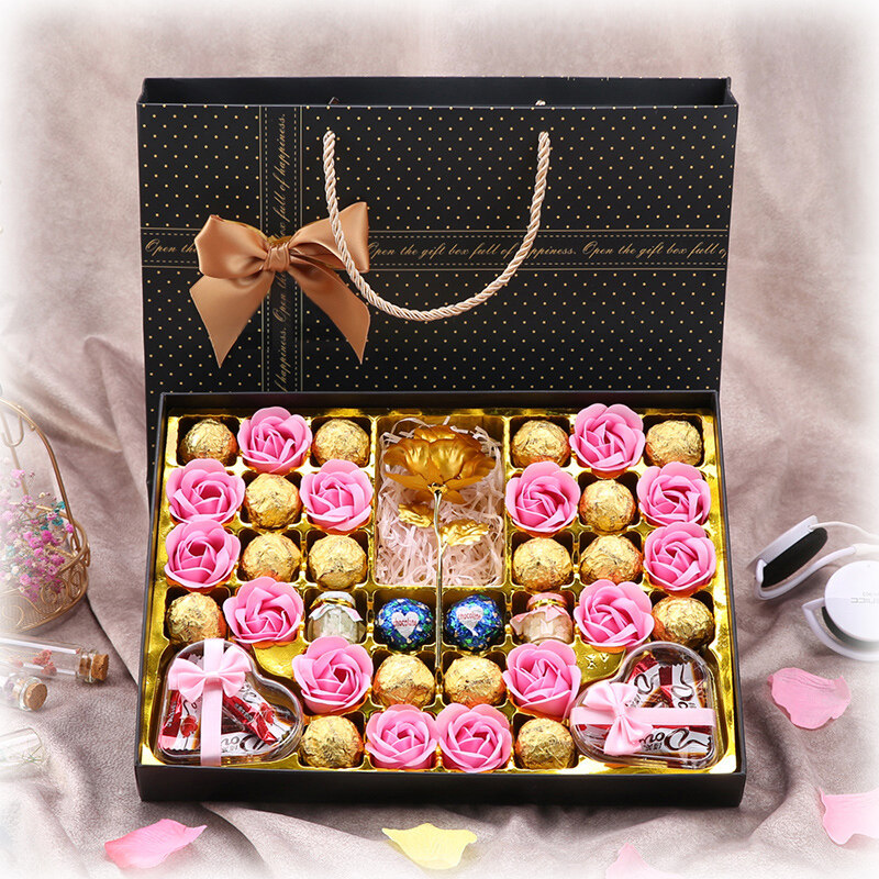 warm gifts for girlfriend