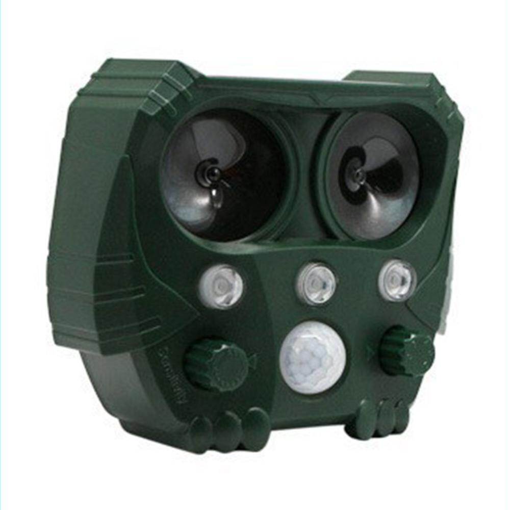 Solar Animal Repellant Waterproof Solar Power Ultrasonic Repellers Rechargeable LED Light Alarm for Orchard/Greenhouse/Vegetable Garden