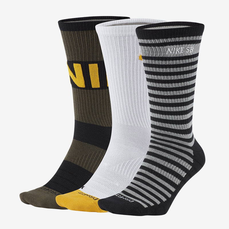 nike black athletic socks