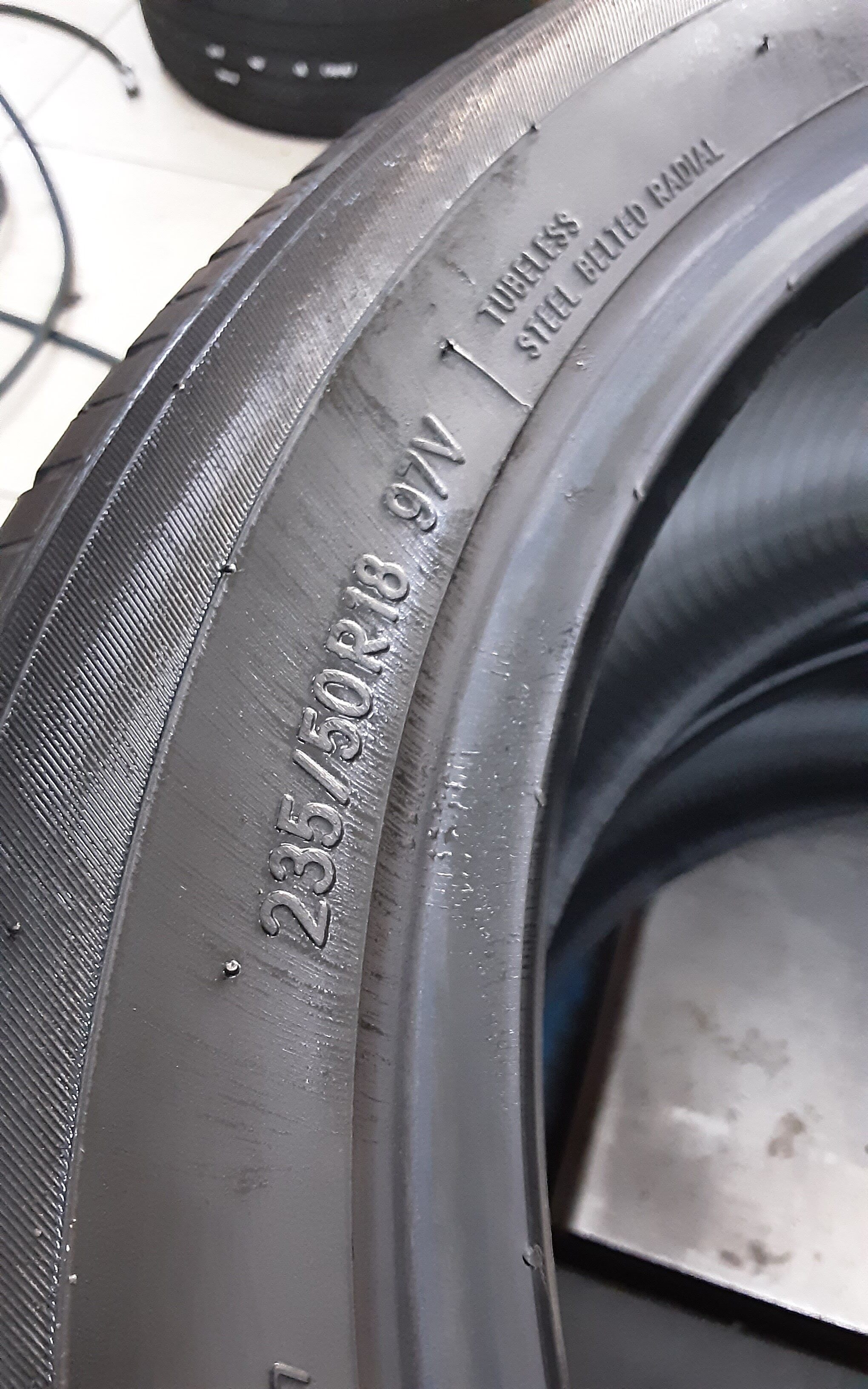 Used tyre secondhand tayar TOYO TRANPATH R30 235/50R18 70