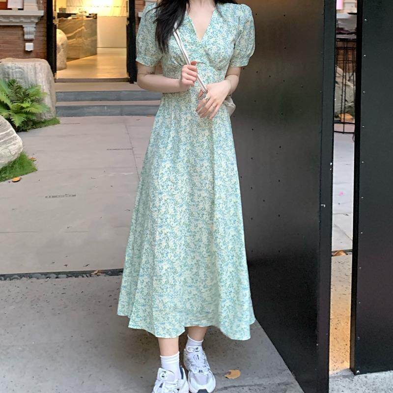IELGY women's summer French style gentle V-neck puff sleeves floral waist long dress