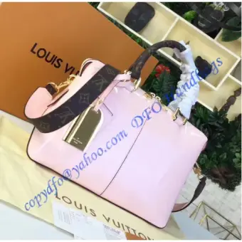 lv tote miroir