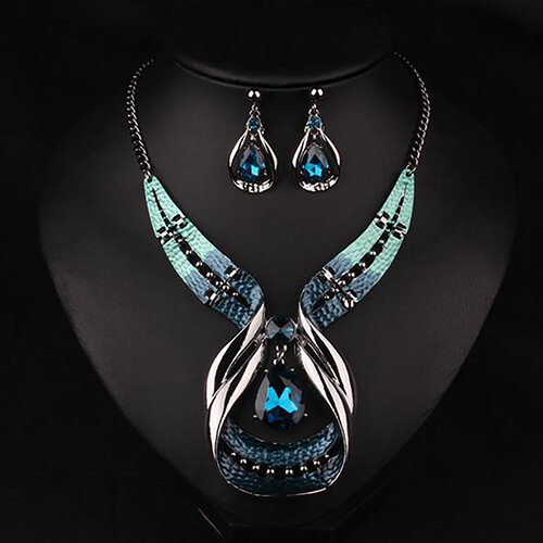 Talent Star Women Statement Chain Pendant Choker Bib Necklace Earrings Fashion Jewelry Set