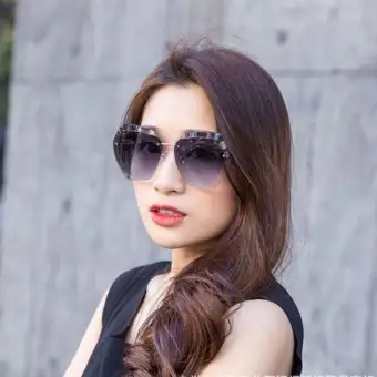 fashionable ladies glasses