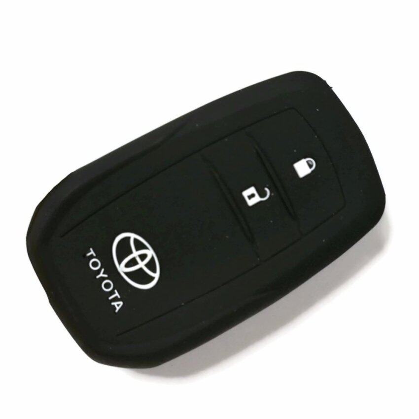 Toyota Hilux Revo & All-New Innova 2016-2018 Keyless Remote Silicone Car Key Cover Case (Black)