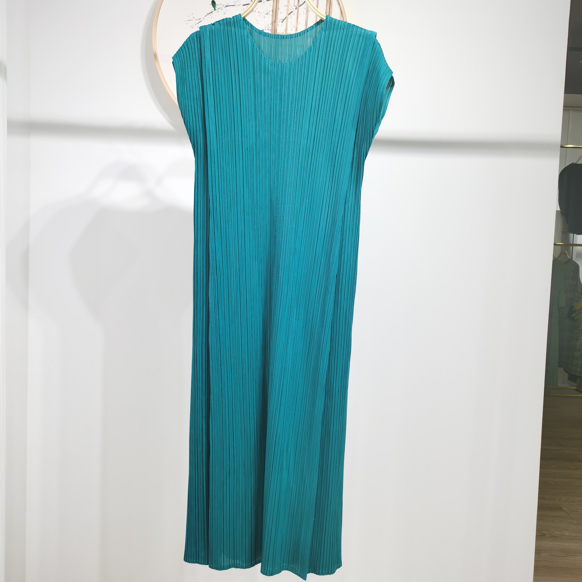 Miyake Pleated Wrinkled small fragrance casual fashion temperament commuter dress 8653
