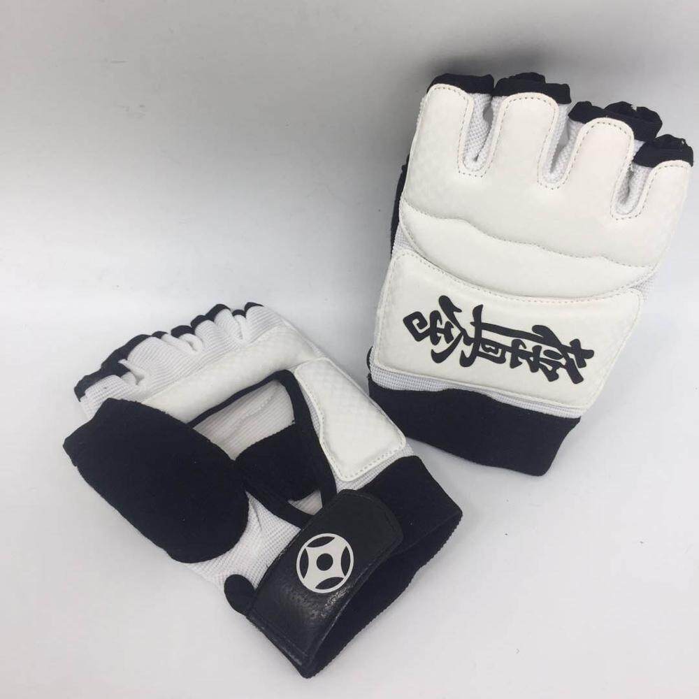 Hand gloves for karate on sale