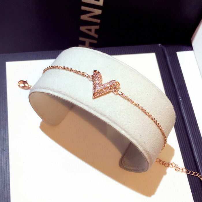 Yuki's Romantic CZ Zircon V Letter Bracelets for Women Dazzling Gold Silver Color Charm Bracelet Fashion Geometric Triangle Bangles Christmas gifts Thanksgiving gifts