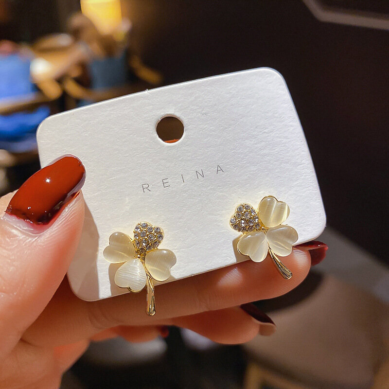 Frascati Korean New Simple Four Petal Flower Earrings Fashion Temperament Versatile Earrings Elegant Lovely Ladies Jewelry