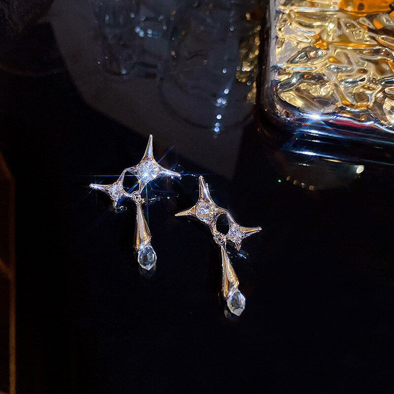 Shiny Star Drop Earrings for Women Sparkle Rhinestone Waterdrop Stud Earrings Korean Style Girls Jewelry Gift