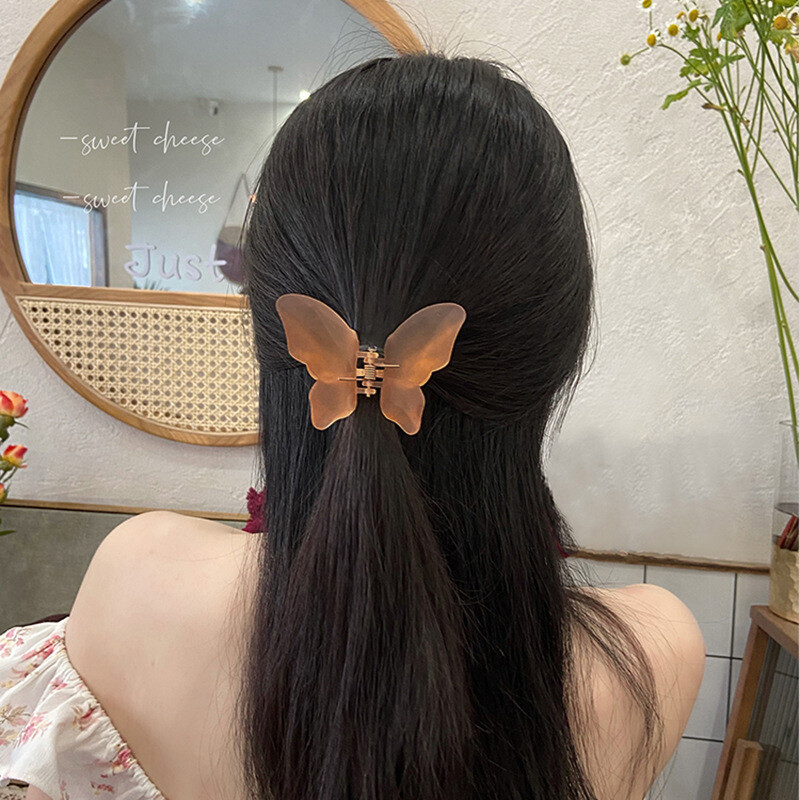 MIAOYA Fashion Jewelry Shop INS Trendy Butterfly Hair Clip For Ladies Acrylic Hair Accessories For Students Exquisite Birthday Gift