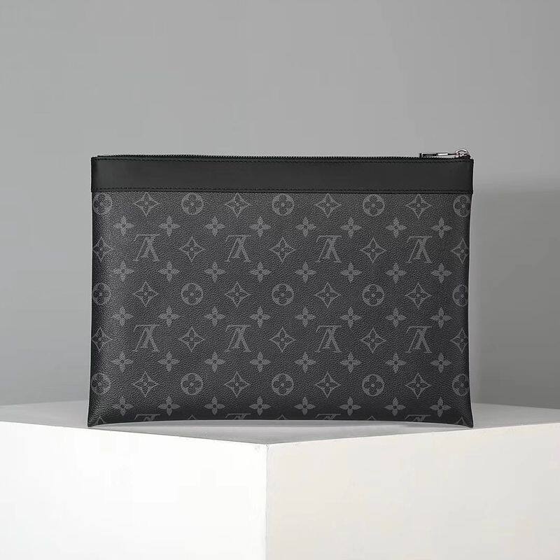 lv discovery pochette
