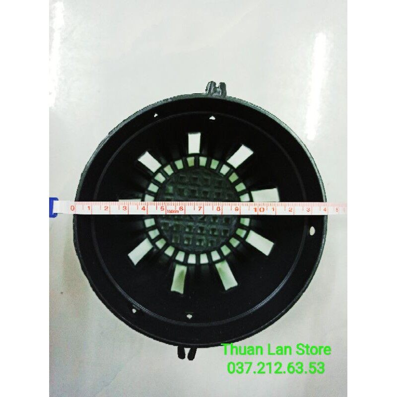 Chậu nhựa đen trồng lan f14