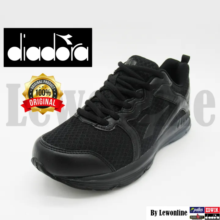 diadora walking shoes