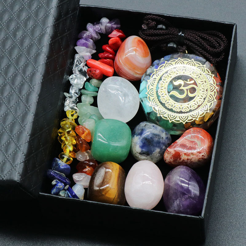 Natural Crystal Chakras Amethyst Stone Healing Meditation Yoga Necklace Set Gifts 7 Chakra Stone Reiki Collection Box