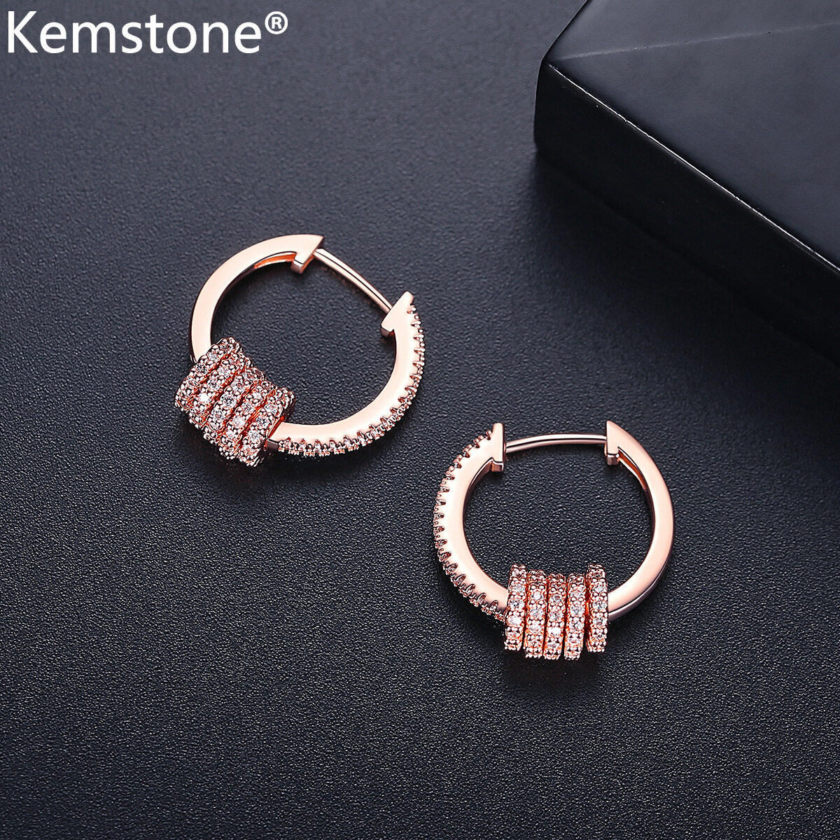Kemstone Khuyên Tai Nữ Mạ Vàng Hồng Pha Lê Trắng Đen Ngọt Ngào Trang Sức Quà Tặng Cho Phụ Nữ