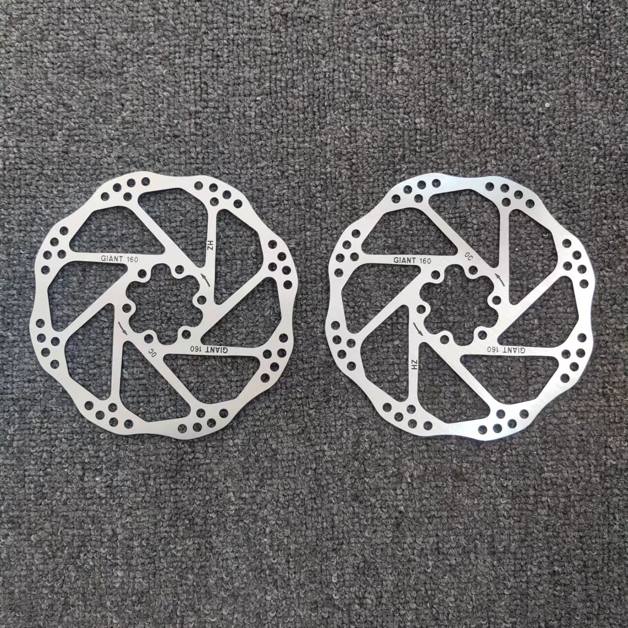 Giant giant mountain bike 160 mm disc six nail plate piece of disc brake disc ATXXTC gm with screws
