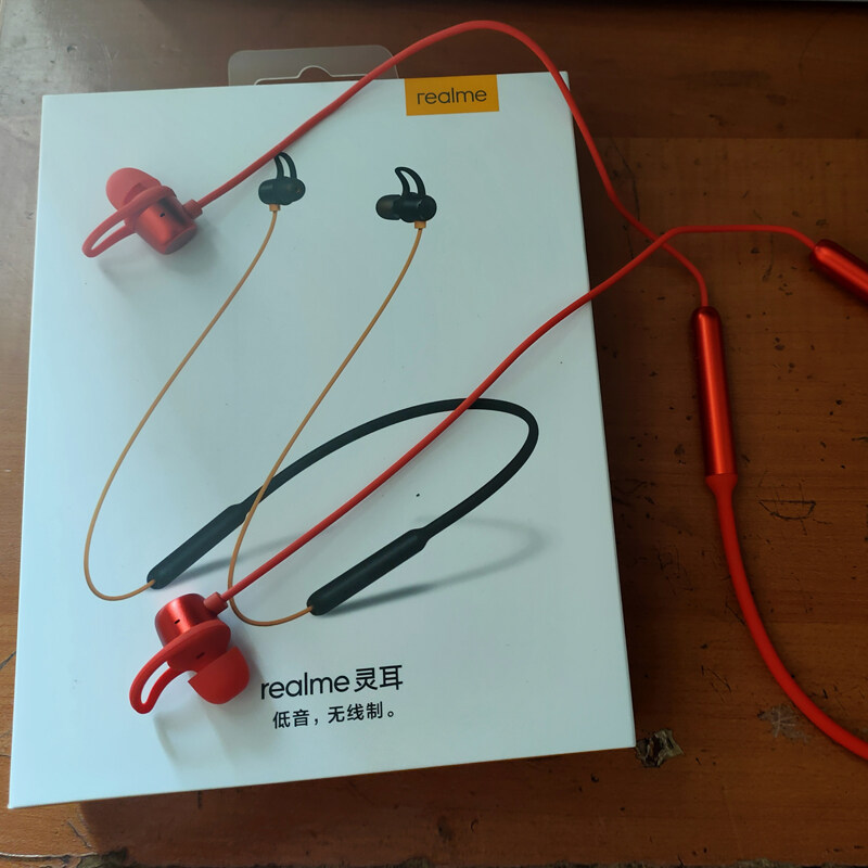 realme rma108