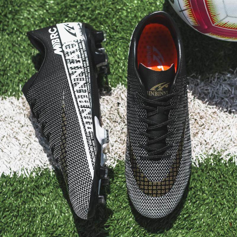 Men Women Football Shoes Soccer Cleats Low Cut Long Spikes TF Spike Training Sneakers Soft Indoor Athletic Turf Futsal Soccer Shoes 35-45