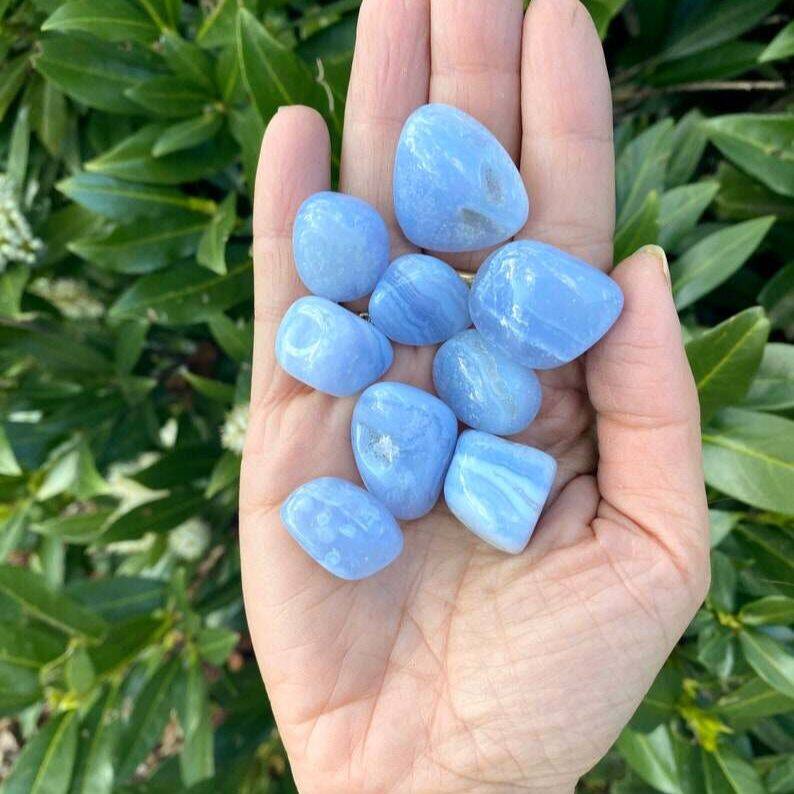 Đá tự nhiên mã não ren màu xanh dương tự nhiên