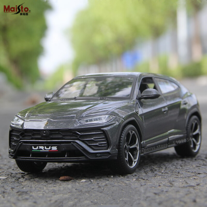 lamborghini urus toy model