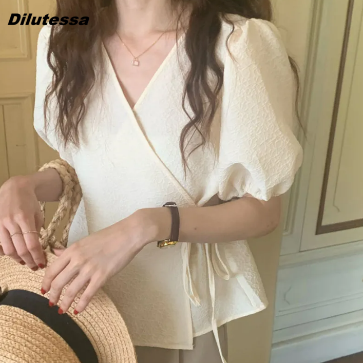 Dilutessa Women's Blouse Top Korean Style V-neck Top Blouse Fashion Solid Color Puff Sleeve Wrap Shirt Women