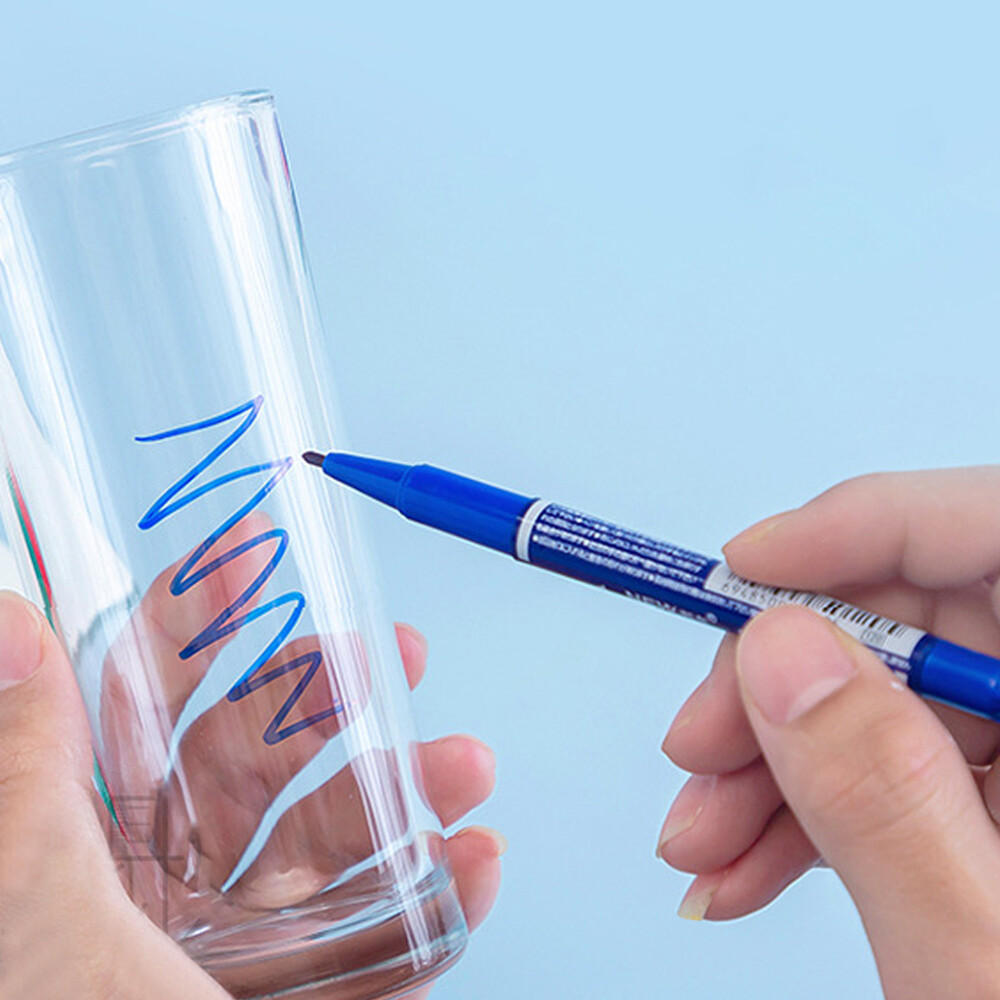 Small double-headed oily marker pen