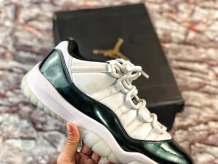 jordan 11 low olympic