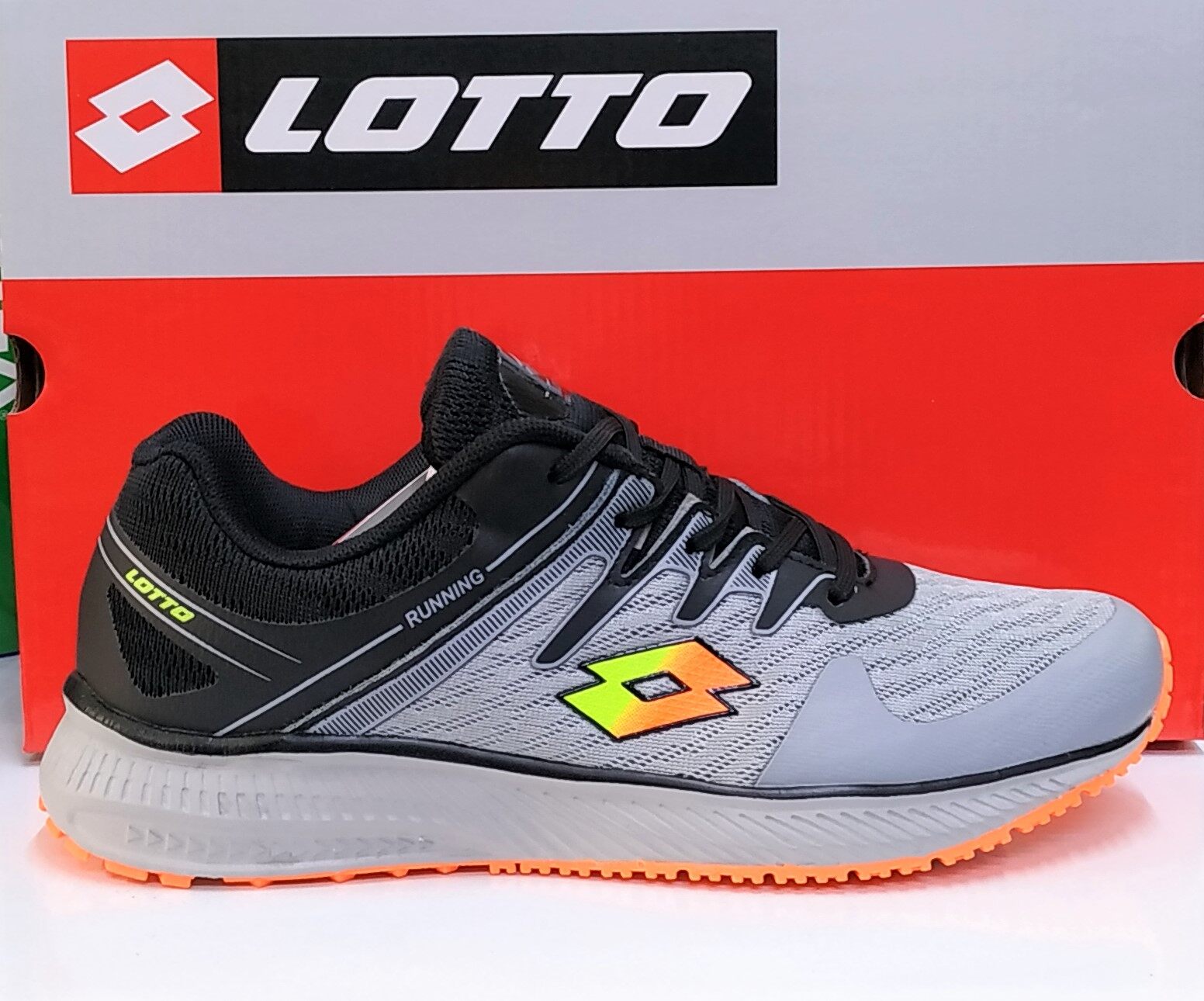 lotto running shoes