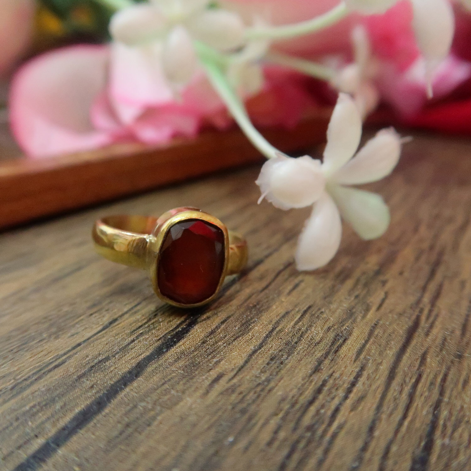 Gomed Stone Ring at Rs 250 | Stone Ring in Chennai | ID: 14606959188