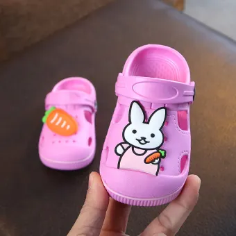 girls water shoes size 3