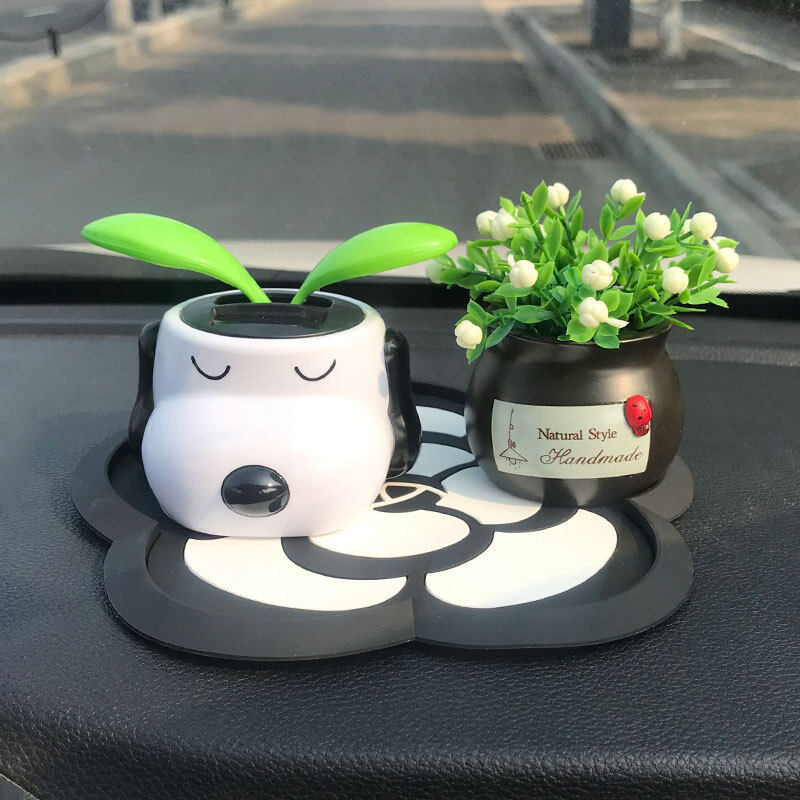 【CW】 Năng Lượng Mặt Trời Lục Lạo Xe Nước Hoa Hương Thơm Xe Trang Trí Nội Thất Đồ Trang Trí Xe Hơi Màu Đỏ Mạng Điều Khiển Nguồn Cung Cấp Của Nam