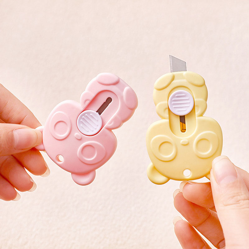 Dễ thương Gấu dao tiện ích mini xách tay cắt cắt giấy dao