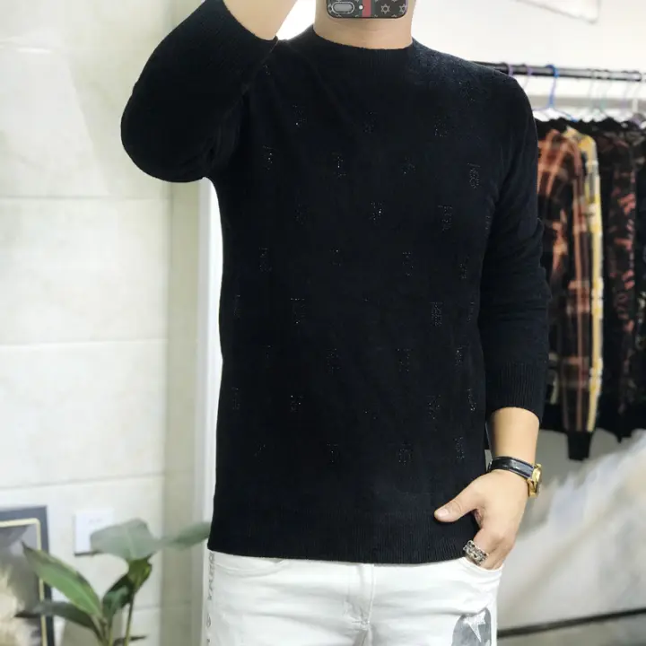 thick crew neck sweater