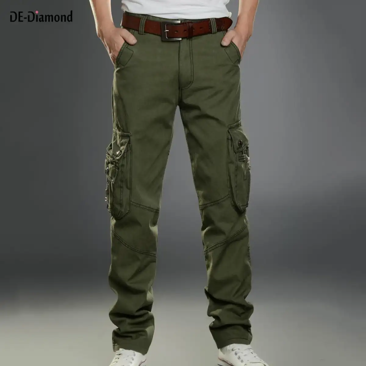 work pants with pouches