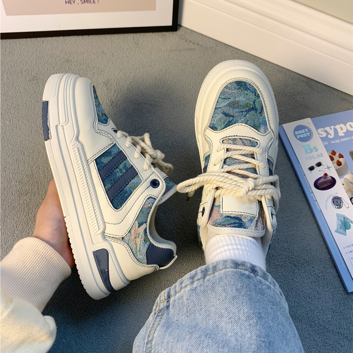 New Running Flat Bottom Outdoor Popular Water proof Versatile Chaussure Femme Classic Fashion Sneakers Casual Shoes