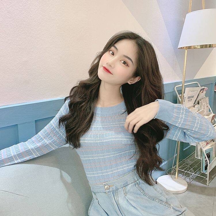 "Women's knitting top with elegant chic rainbow stripe knitting long sleeved T-shirt women's ins short top women"