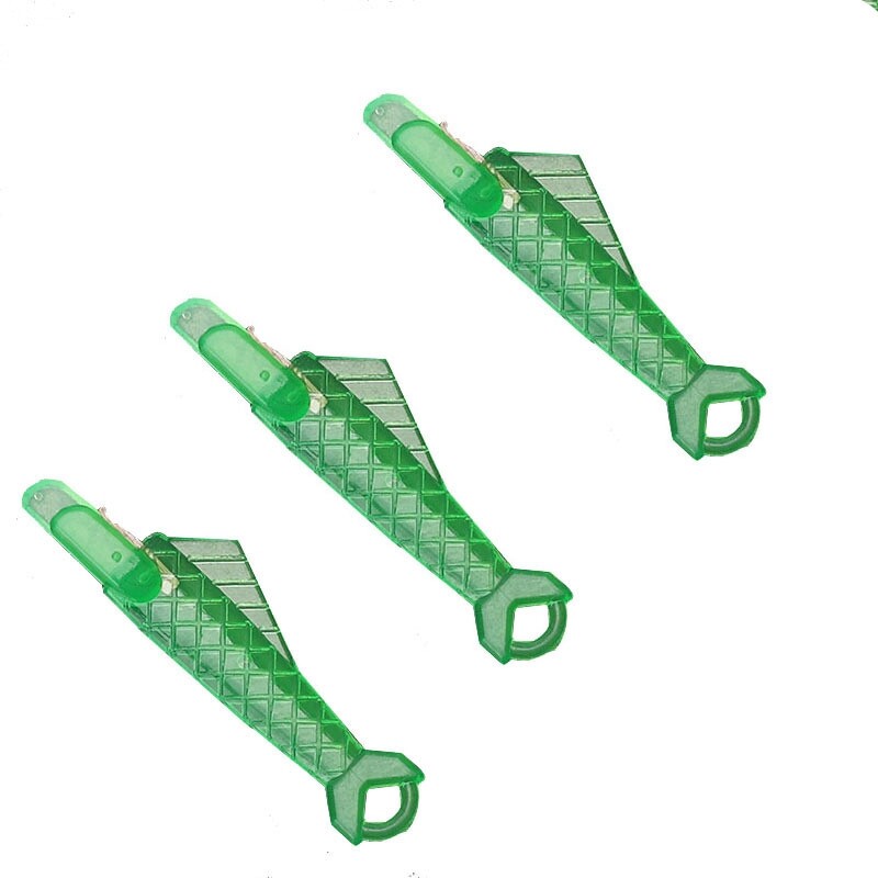 20Pcs Small Fish Plastic Needle Threader Leather Craft Tools Quick Thread Guide Press Fabrics for Sewing Machine Household Type Arts