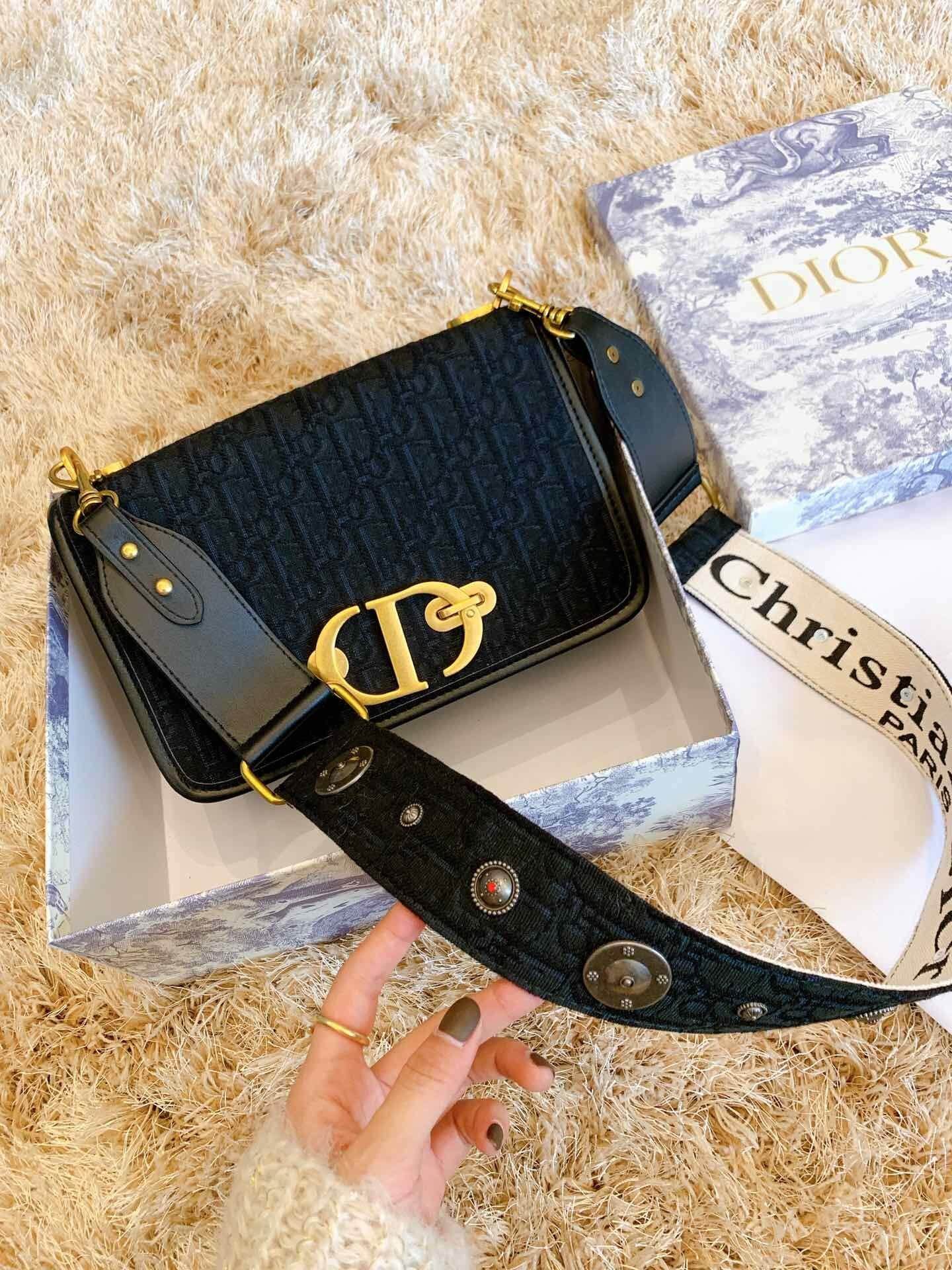 Original Baru Eropa Dior_sbag Tas Selempang Dapat Bahu atau Selempang Fj0140 (Gucci_Dior_Chanel_coach_MCM_LV_MC)