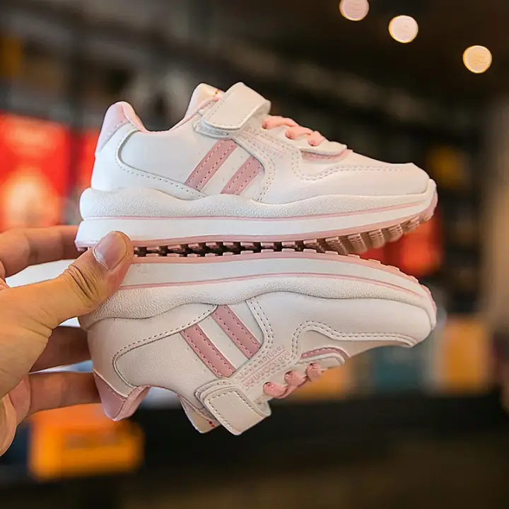 toddlers sports shoes